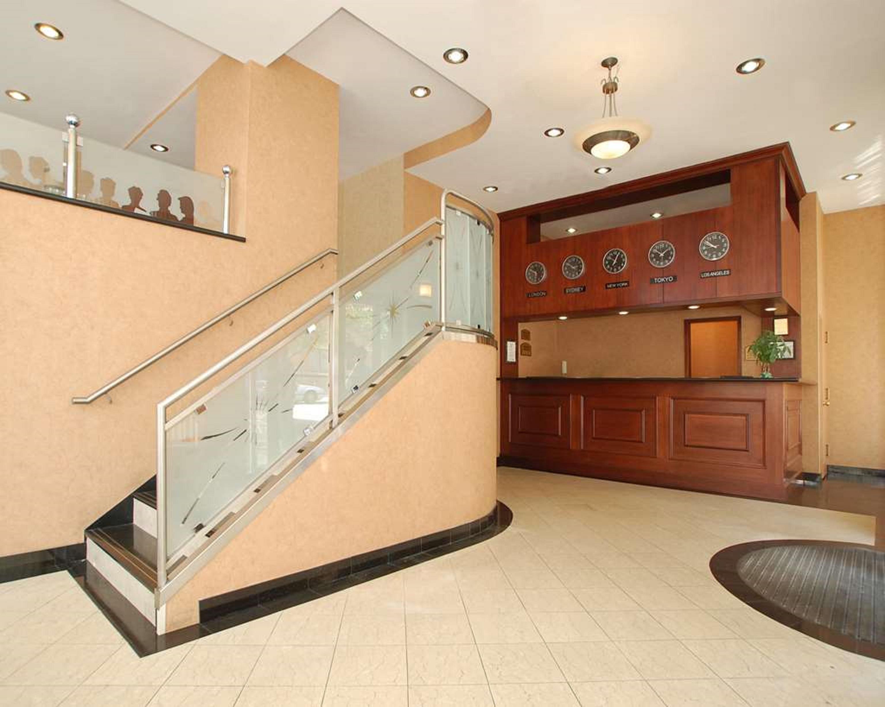 Red Lion Inn & Suites Long Island City New York Exterior foto